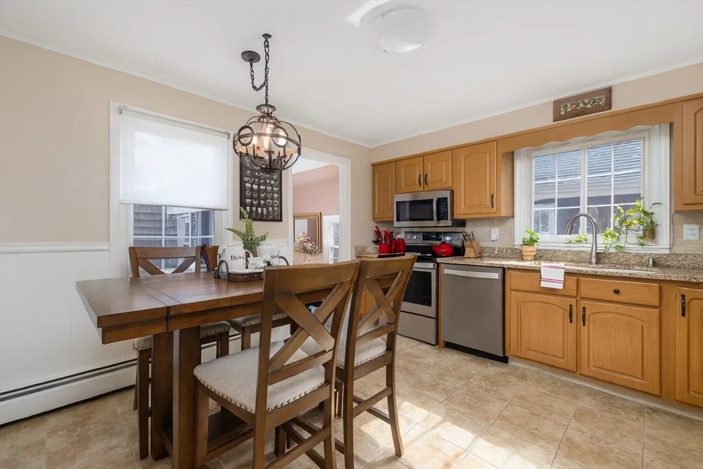 42 Fairmount St, New Bedford