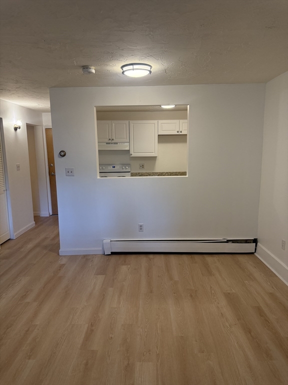 707 Bedford St, Abington