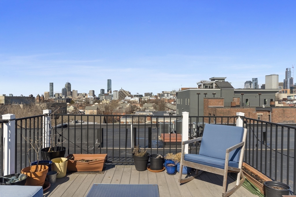 200 Silver St, South Boston