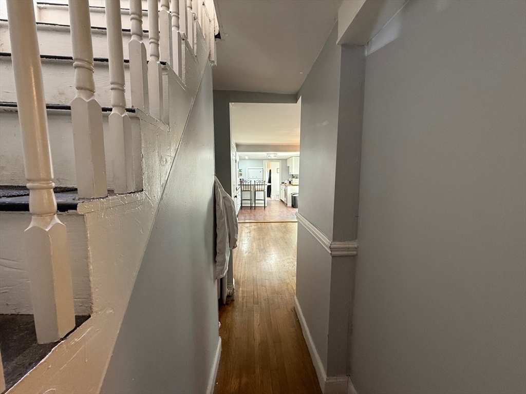 189 W Sixth St, South Boston