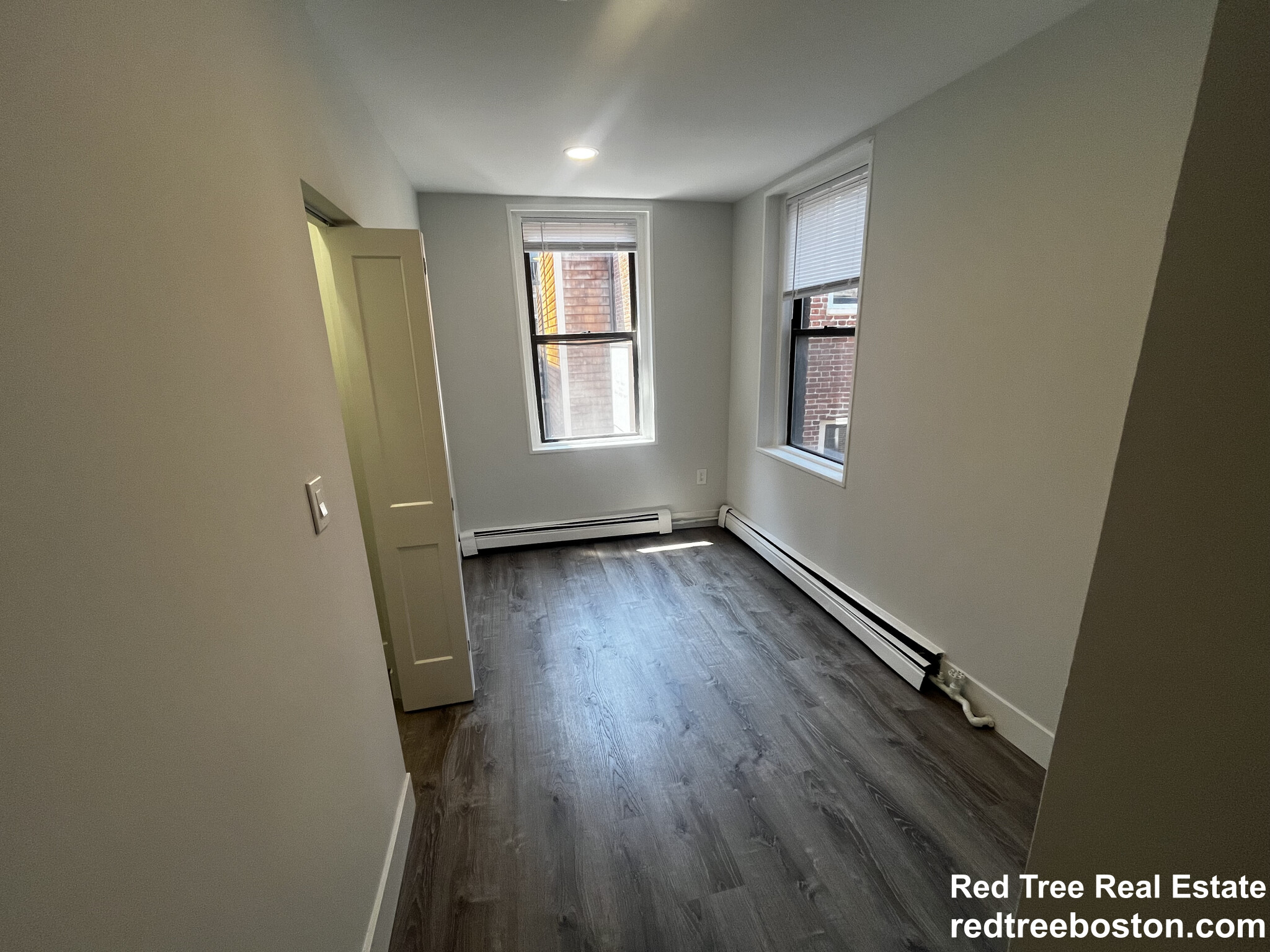 19 Peterborough St, Fenway