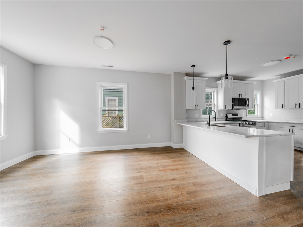 22 Madison Ave, North Cambridge