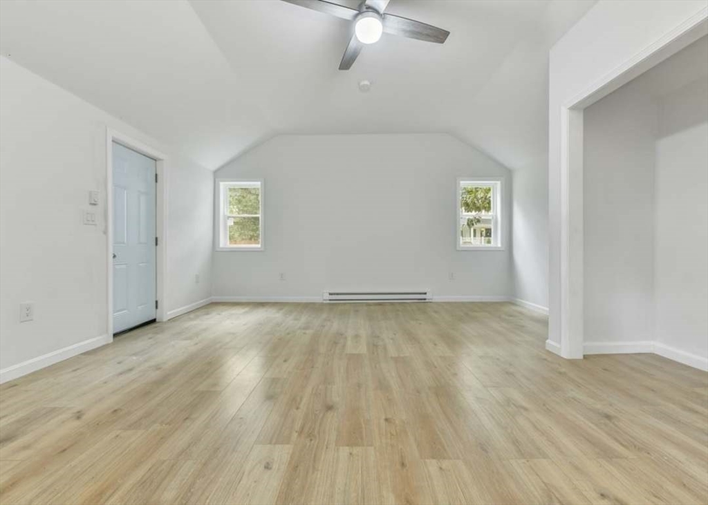 18 Payne Ave, Weymouth