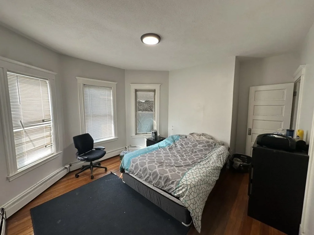 765 Broadway, Everett