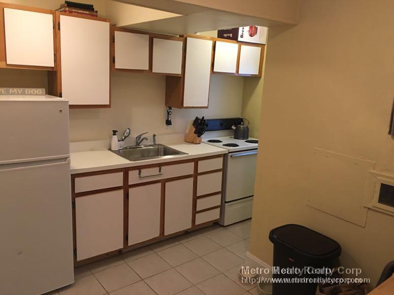 5165 Washington St, West Roxbury