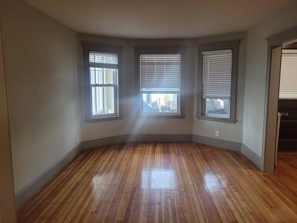 104 George St, Tufts University