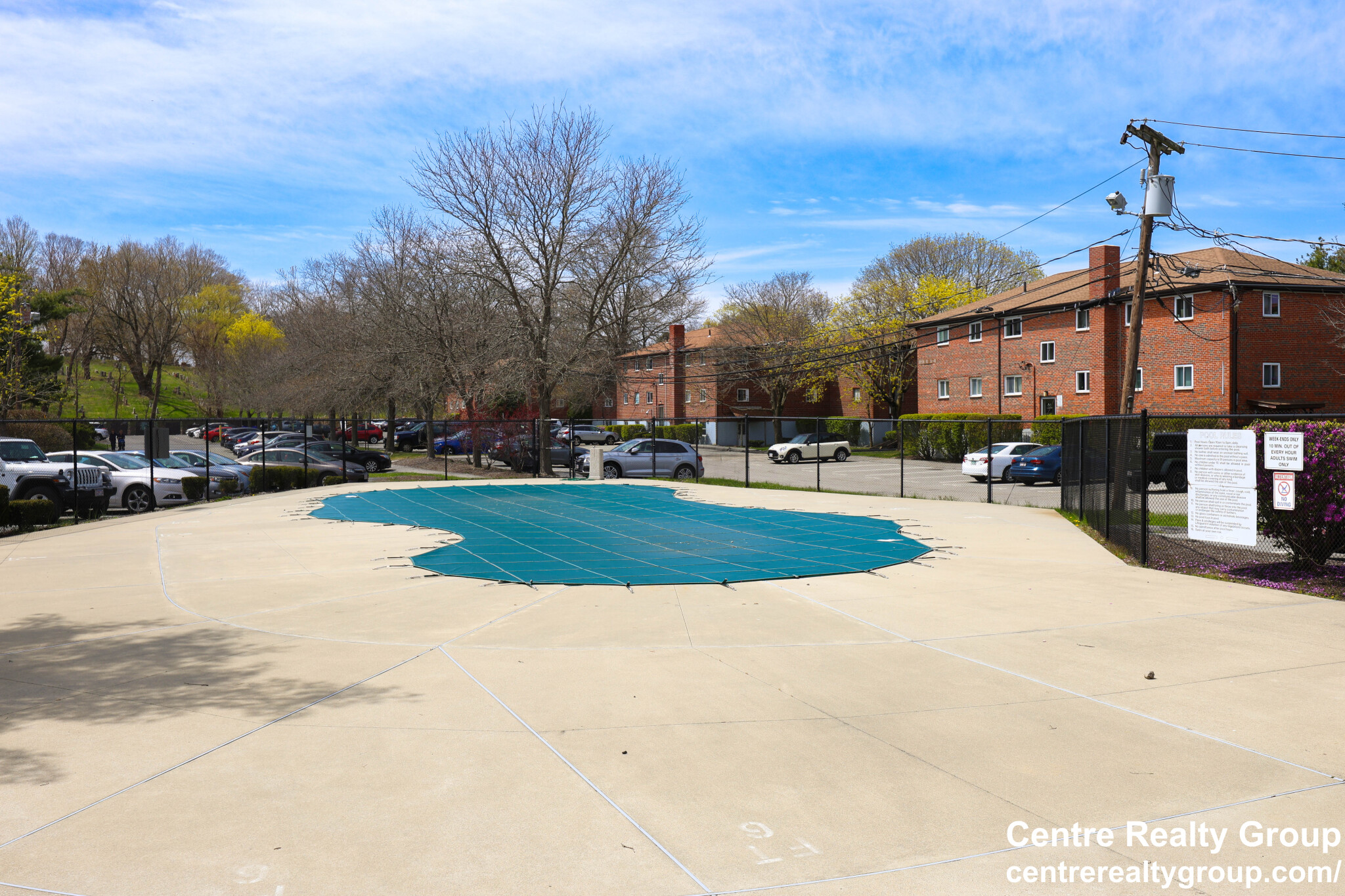 14 Bryon Rd, Chestnut Hill