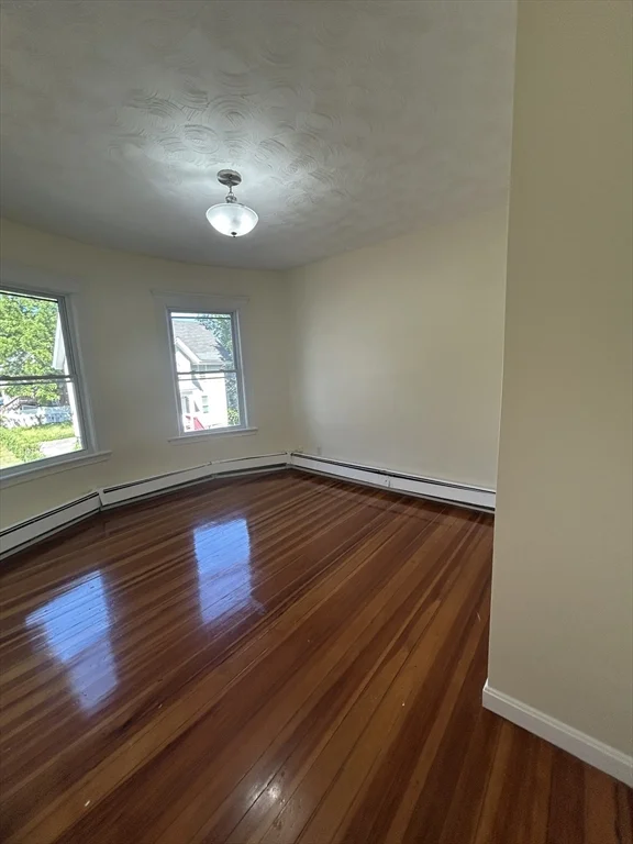 16 Peacevale Rd, Dorchester
