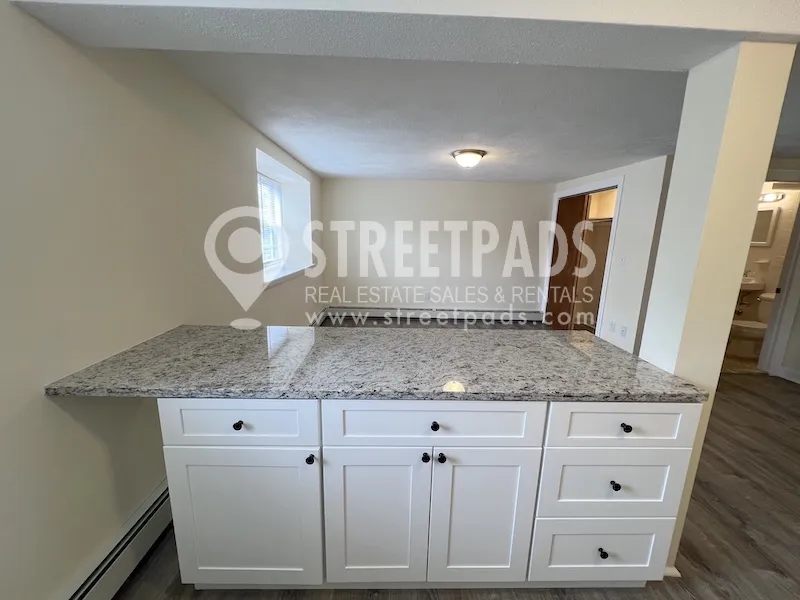 176 North Beacon St, Allston