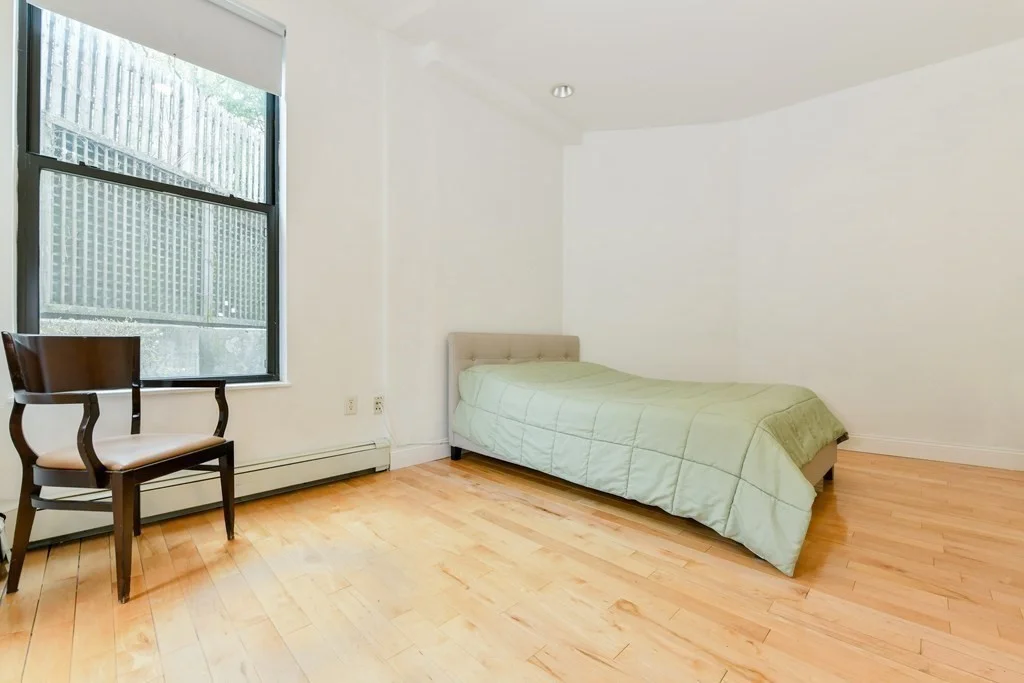 74 Kent St, Brookline Village