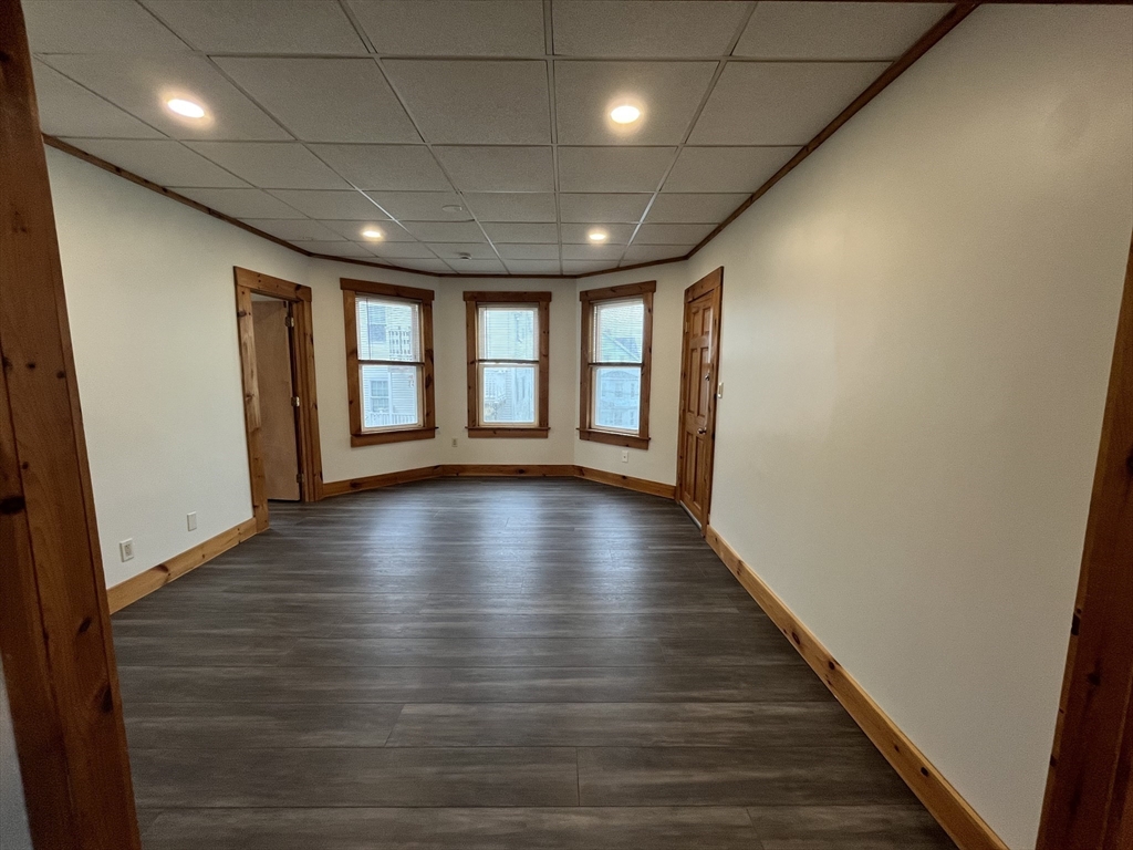 35 Oxford St, Fall River