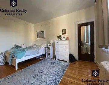 56 Egmont St, North Brookline