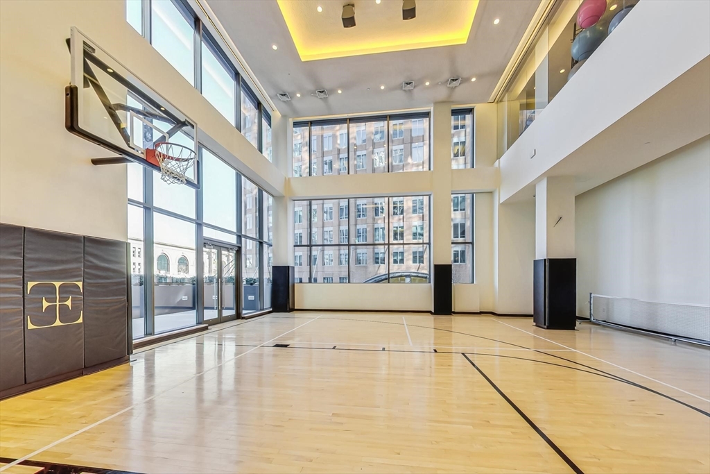 135 Seaport Blvd, Seaport District