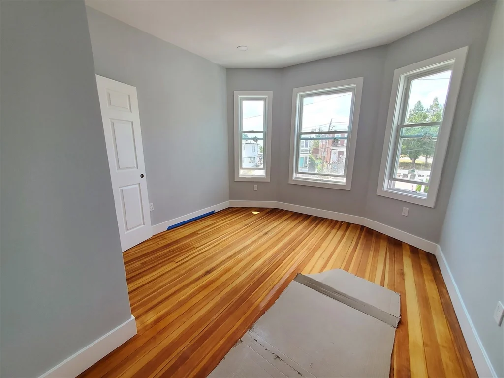 31 Faywood Ave, East Boston