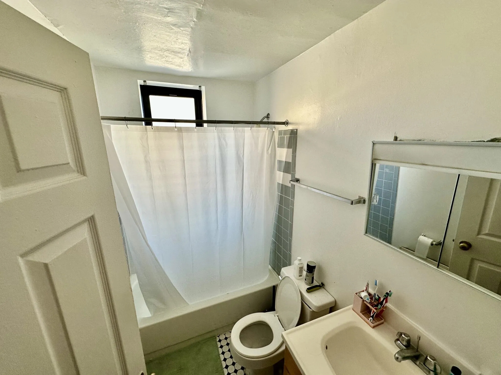 829 Beacon St, Fenway