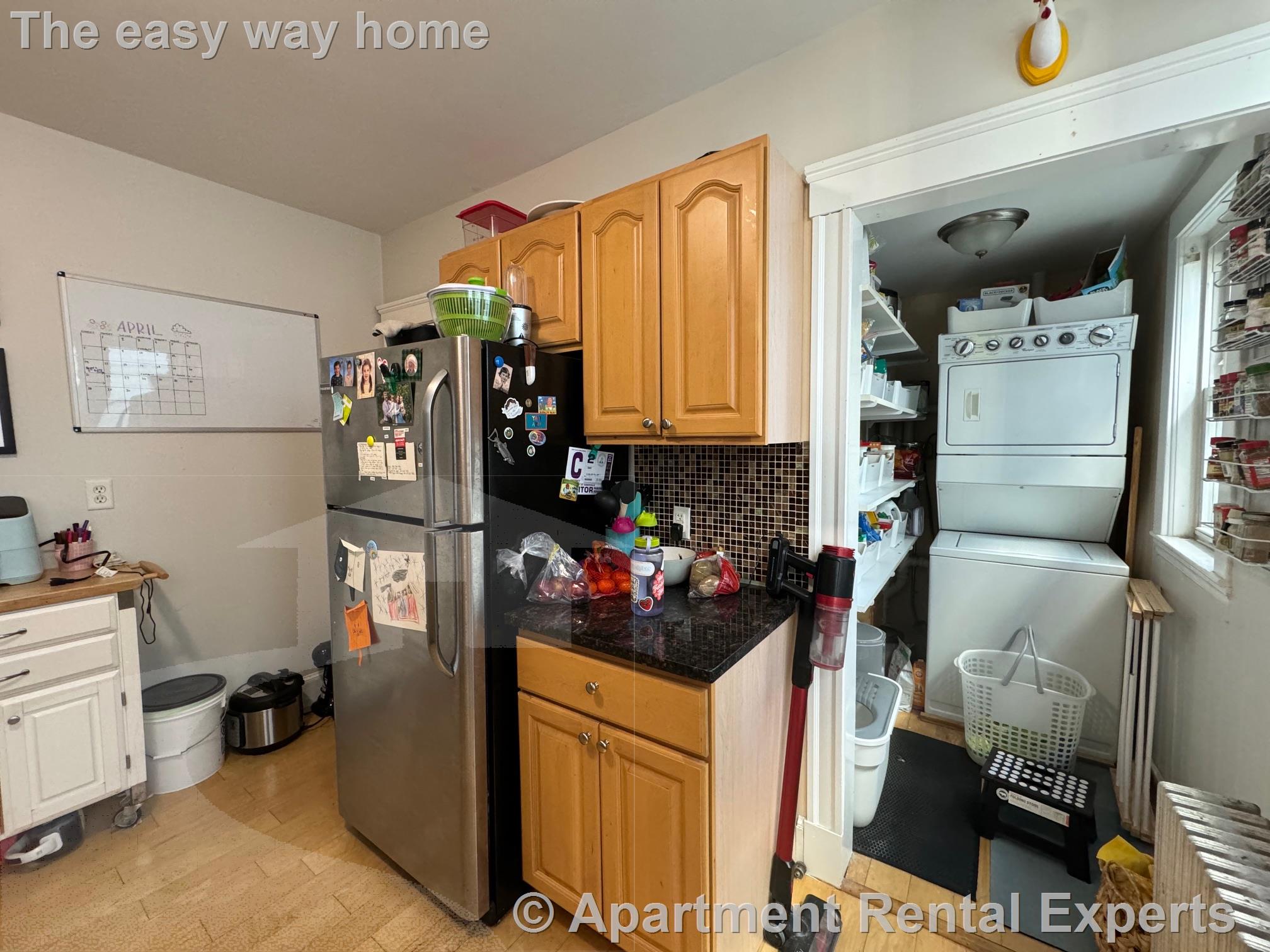 12 Silvey Pl, Porter Square