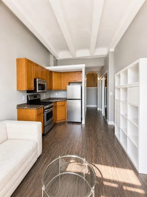 12 Stoneholm St, Fenway