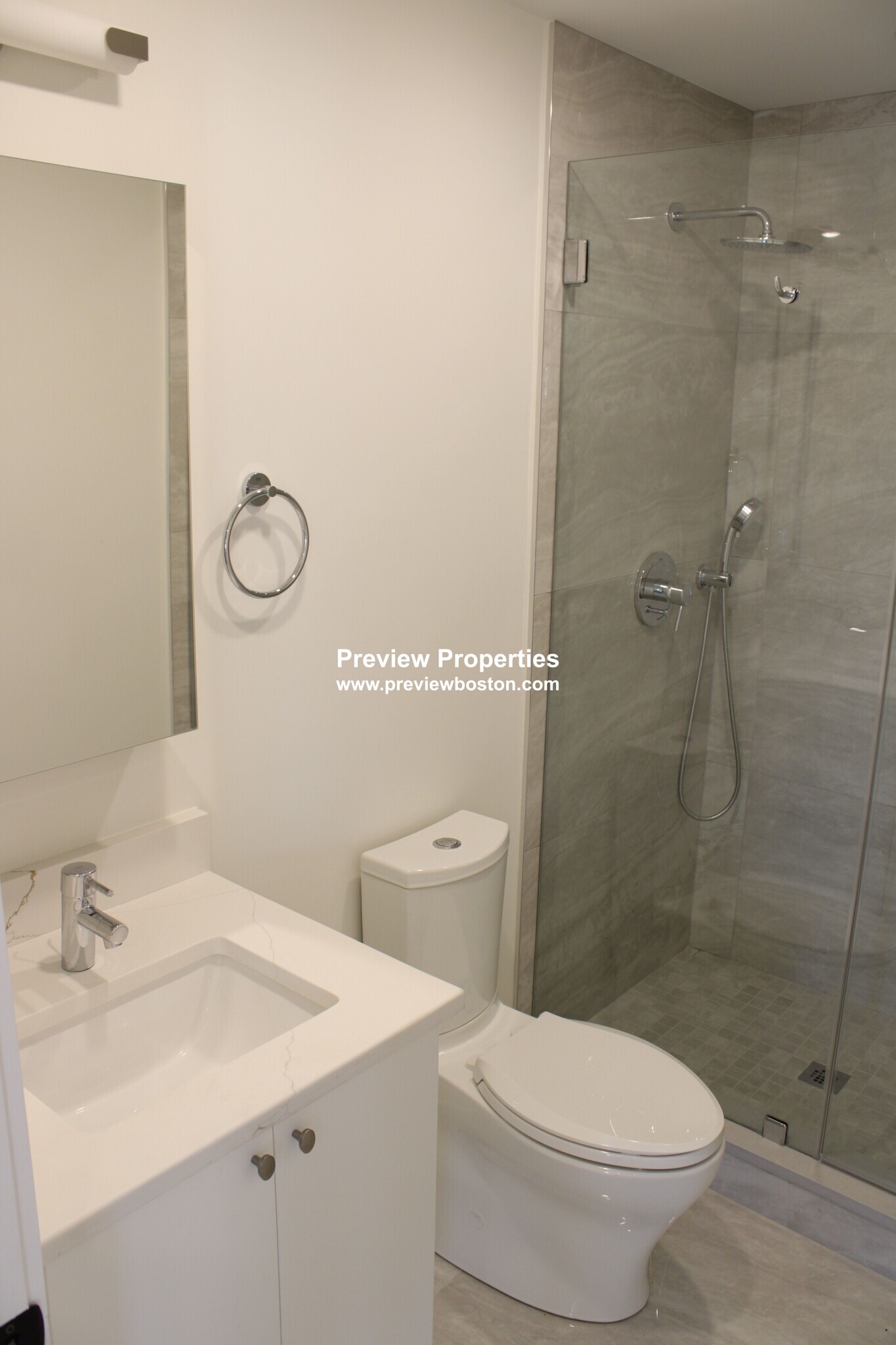 303 Maverick St, East Boston