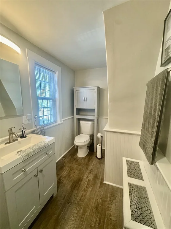 198 Main St, East Fairhaven