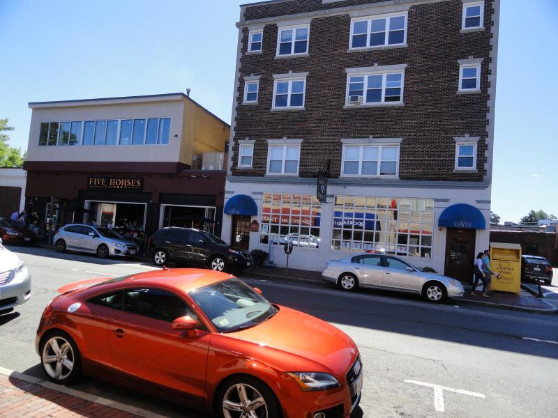 402 Highland Ave, Davis Square