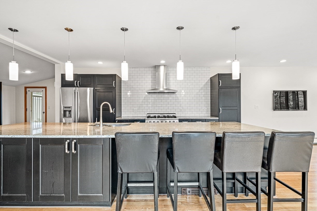 583 Gay St, Westwood