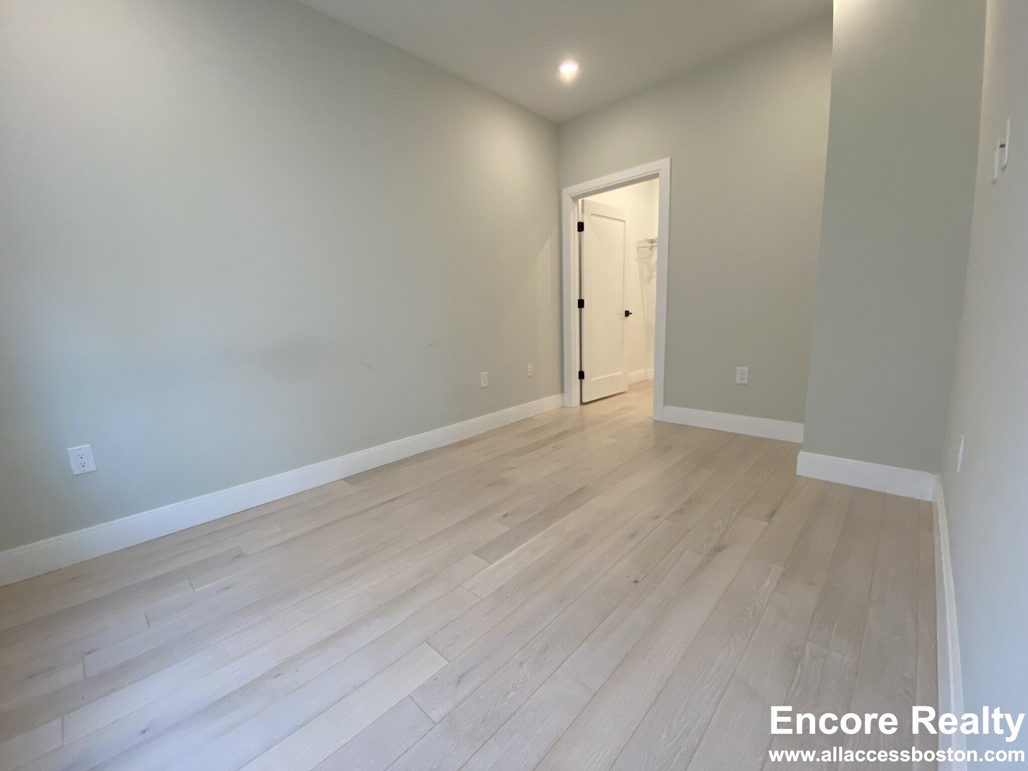 197 Green St, Jamaica Plain