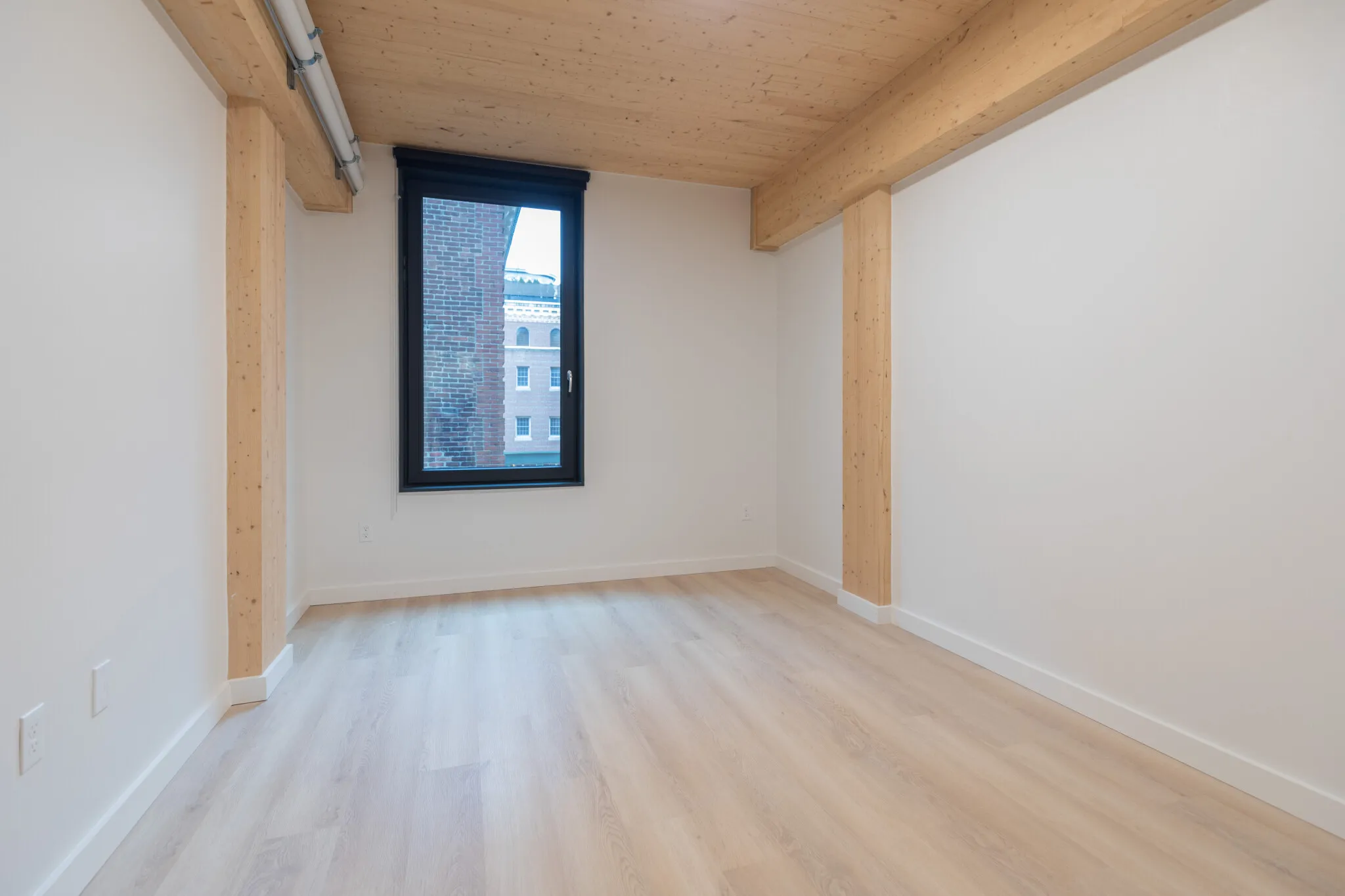 11 East Lenox St, Roxbury