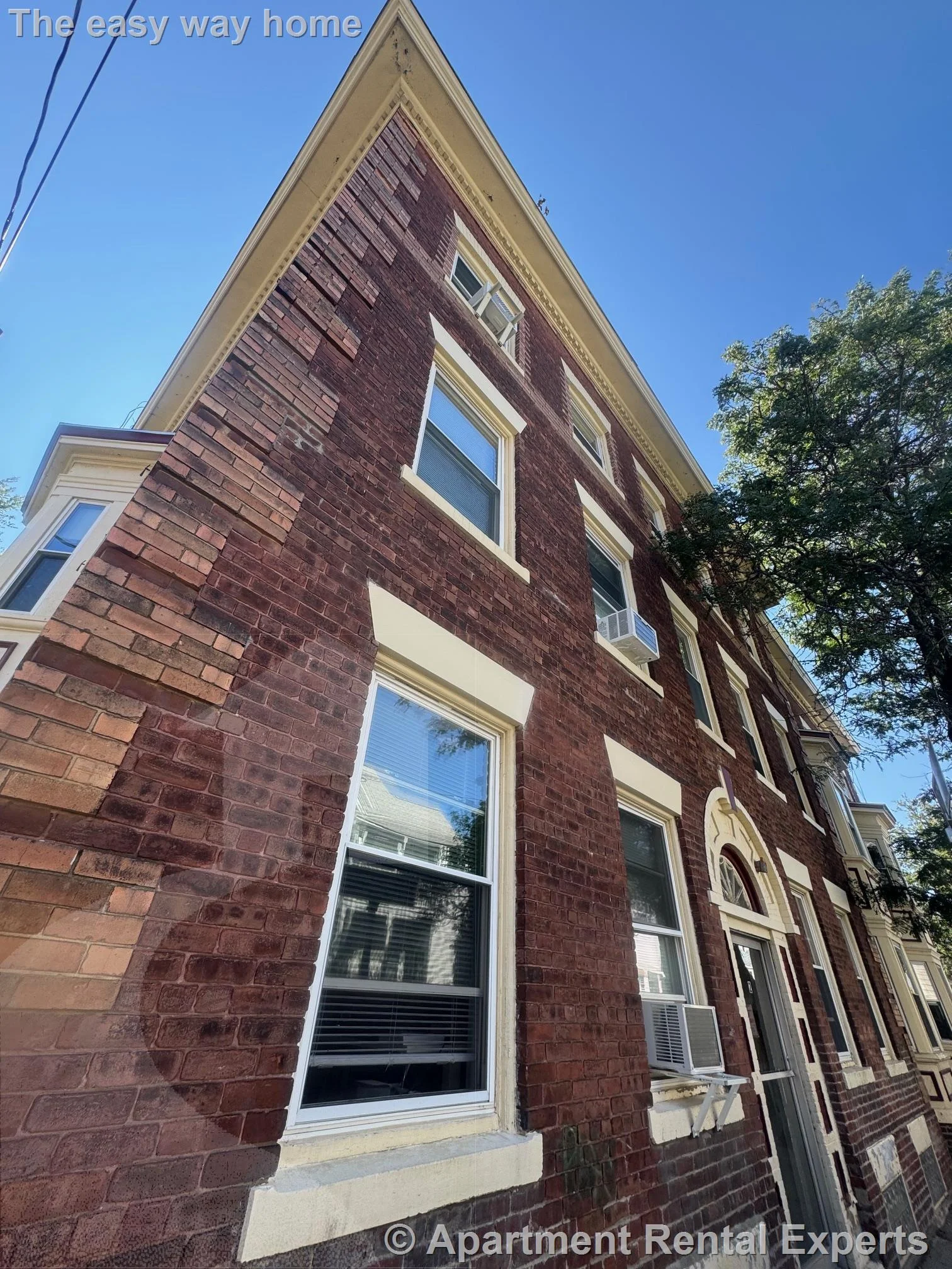 2 Cypress St, Spring Hill