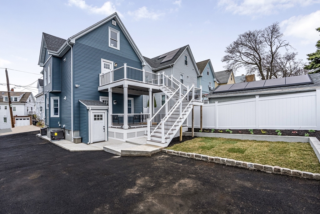 147 Jefferson Ave, Everett