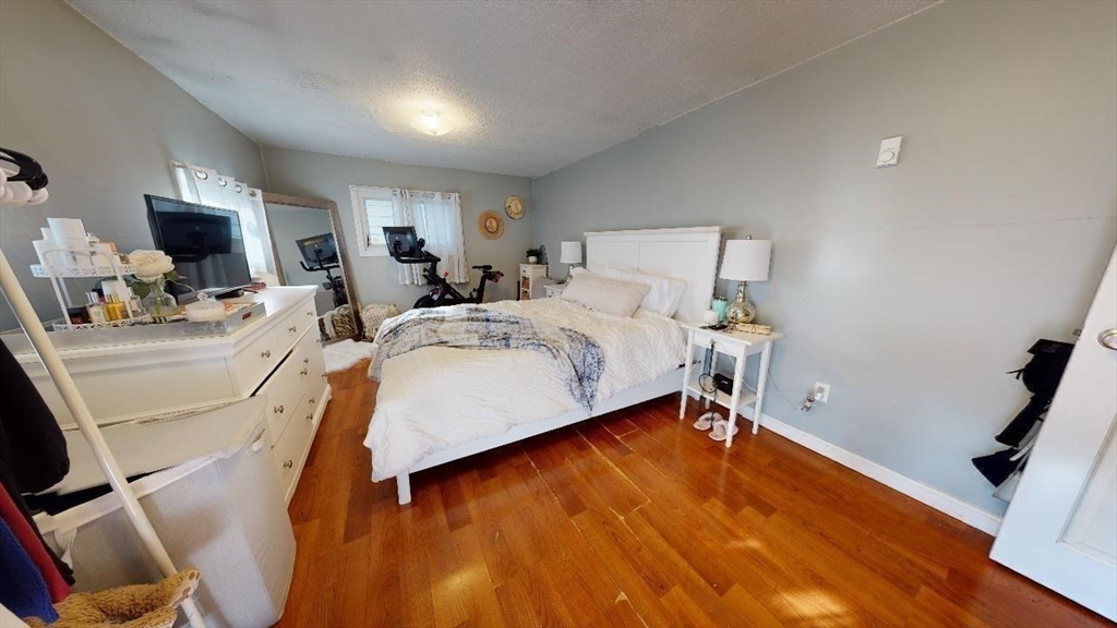 34B Lexington St, Eagle Hill