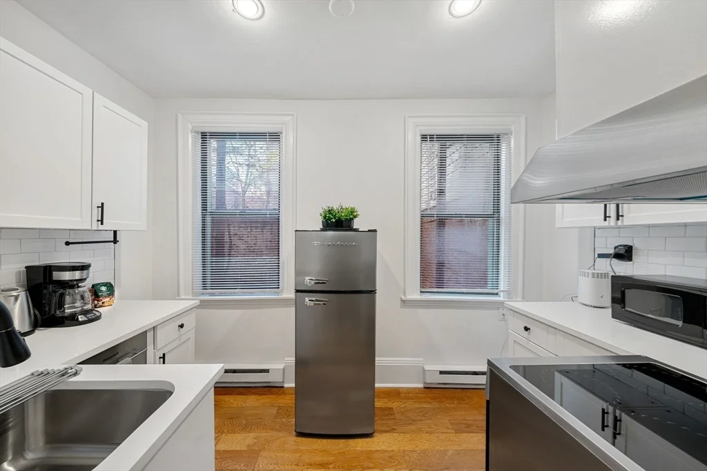 102 Revere St, Beacon Hill