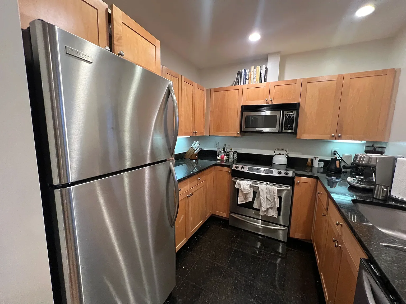 490 Harrison Ave, South End