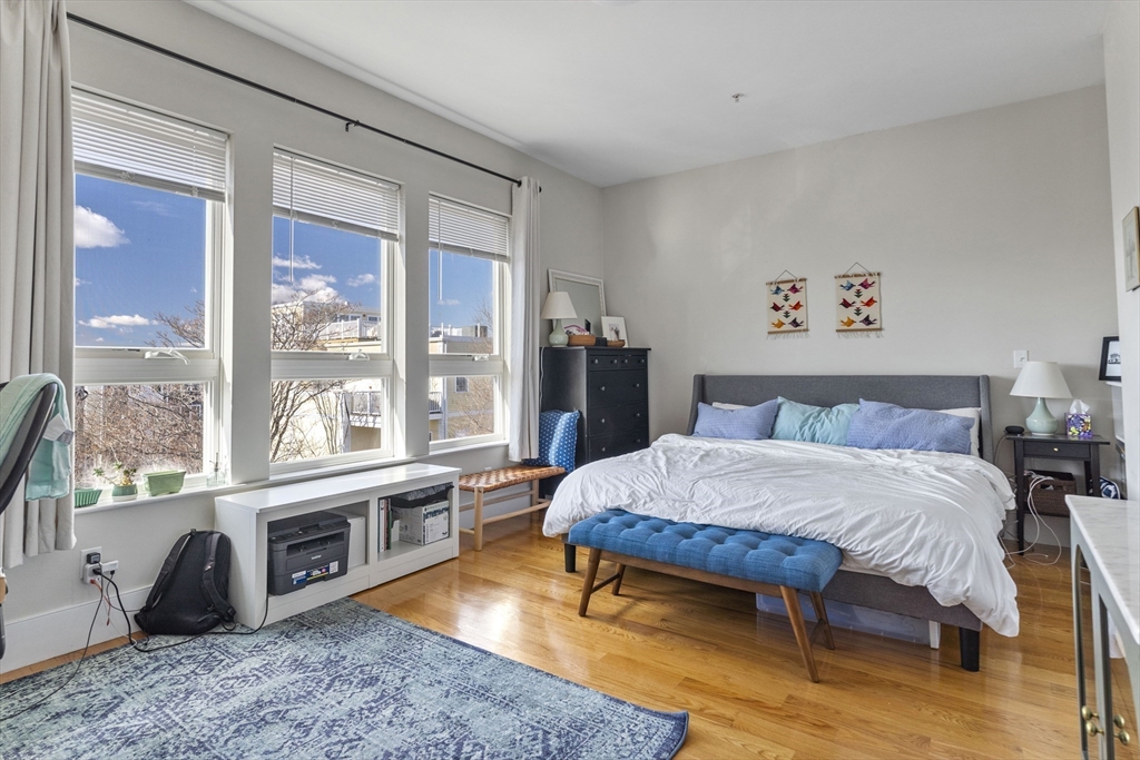 200 Silver St, South Boston