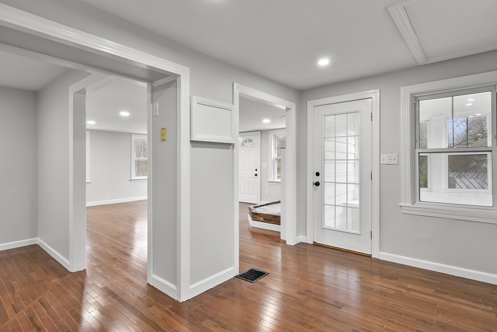 138 Walker Rd, Shirley