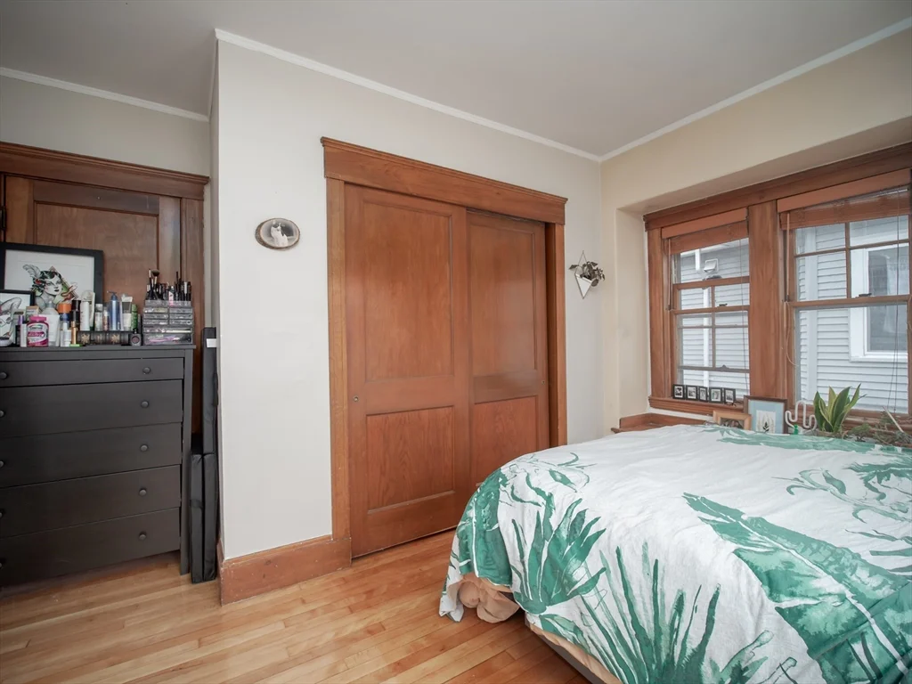 60 Powder House Blvd, Tufts