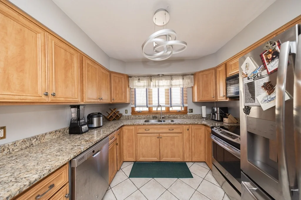 423 Goldthwaite Rd, Northbridge