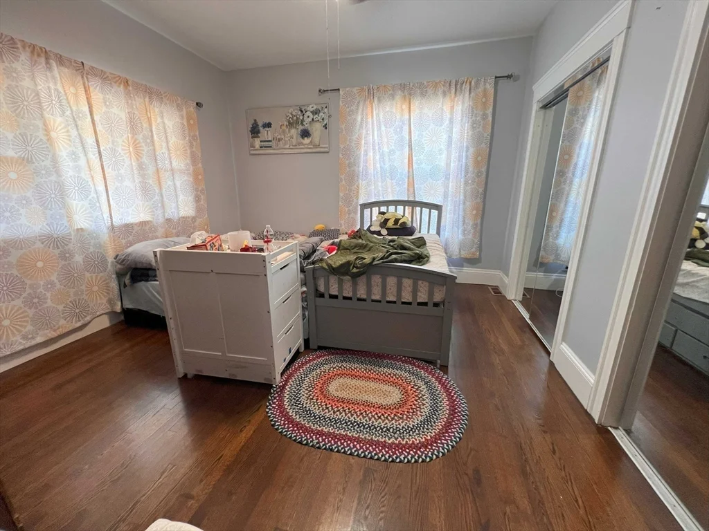 25 Rowena St, Dorchester