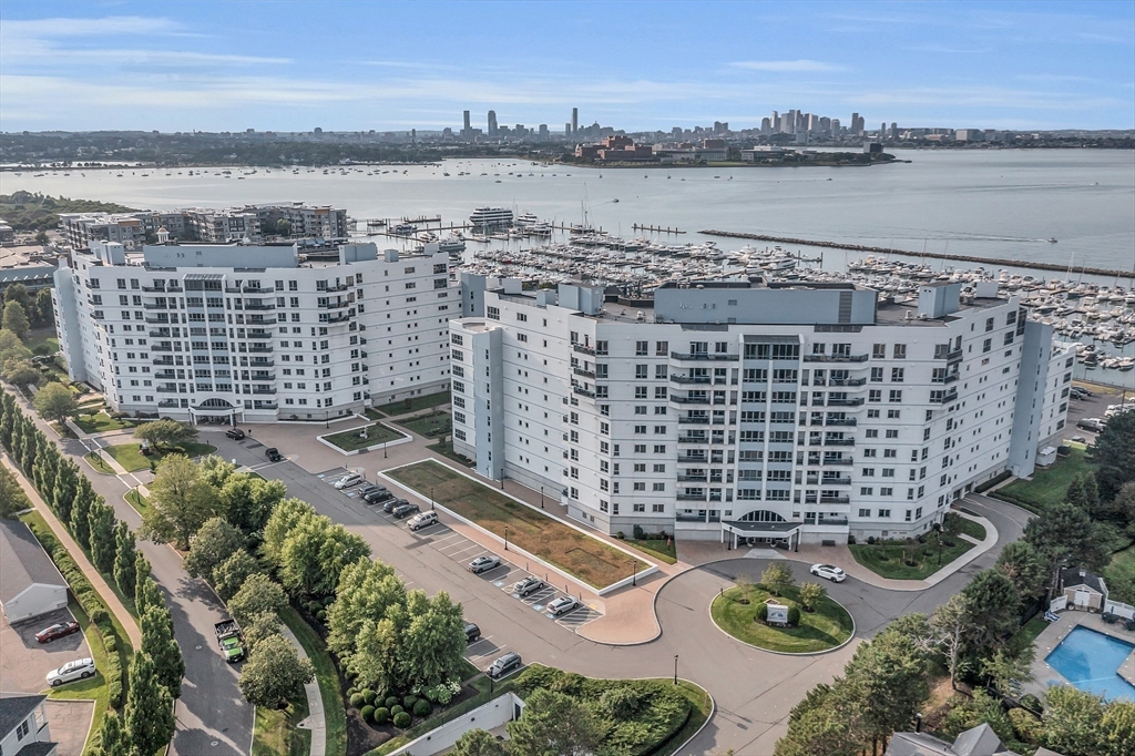 1001 Marina Dr, Marina Bay
