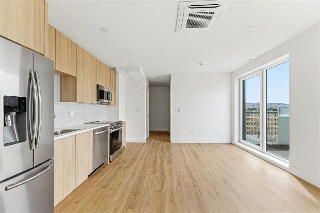 1035 Commonwealth Ave, Allston