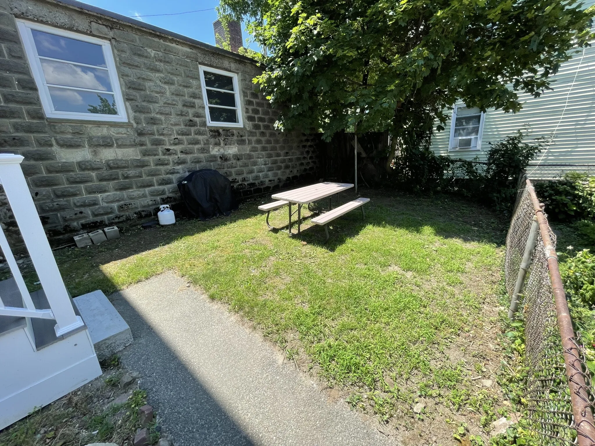 18 Bond St, Winter Hill