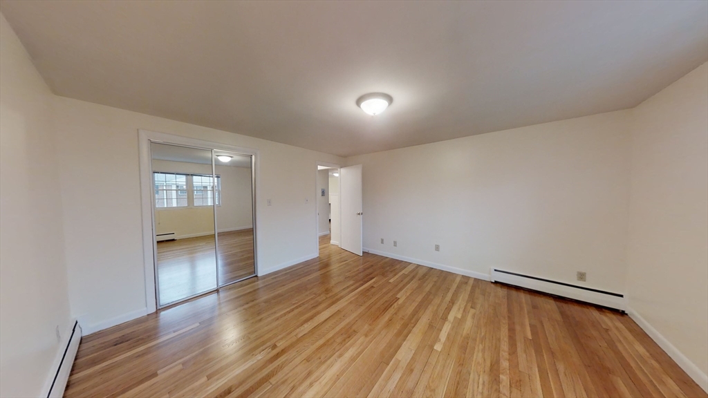 27 Arlington Rd, Woburn