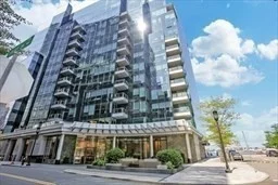22 Liberty Dr, Seaport District