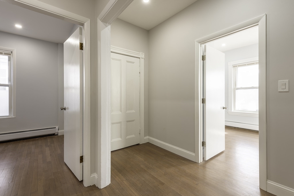 106 Byron St, East Boston