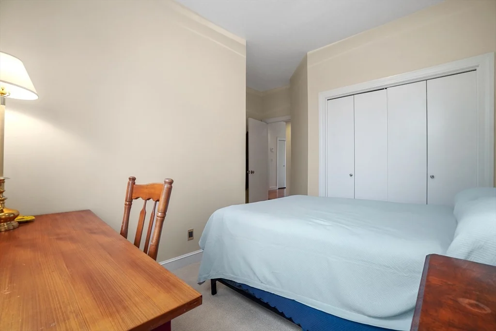 365 Marlborough St, Back Bay