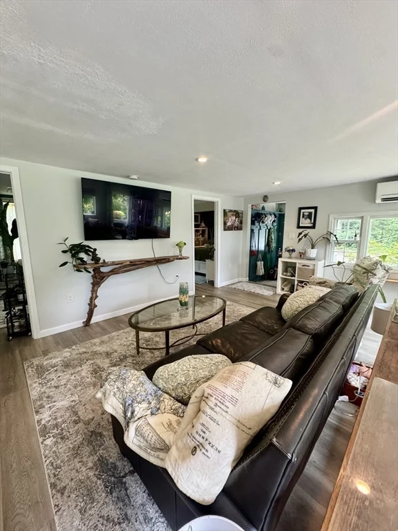 18 Meadowbrook Ln, Brandt Island