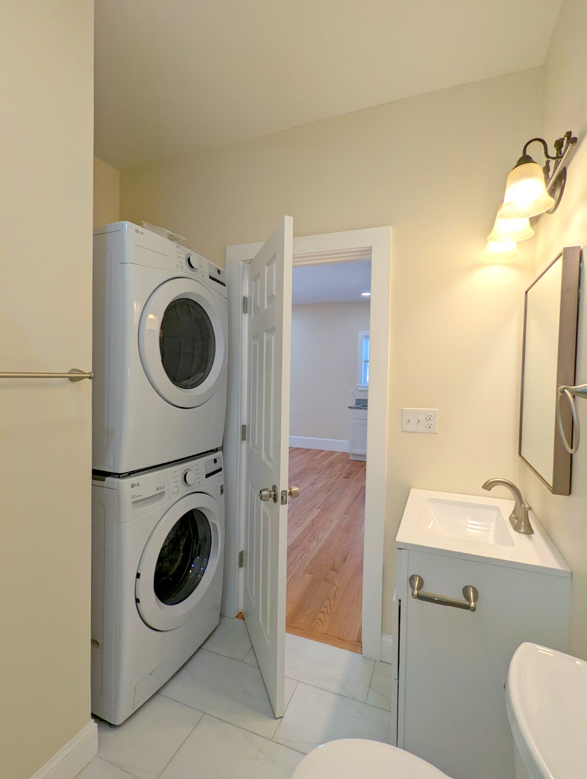 71 Merriam St, Union Square