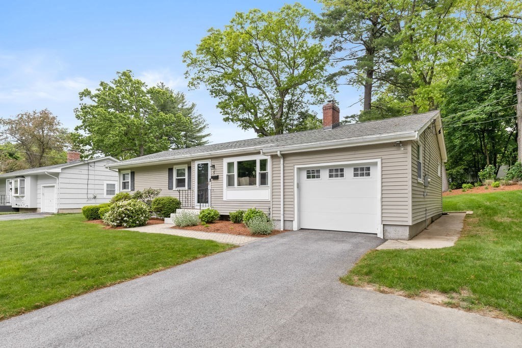 5 Patony Rd, Framingham