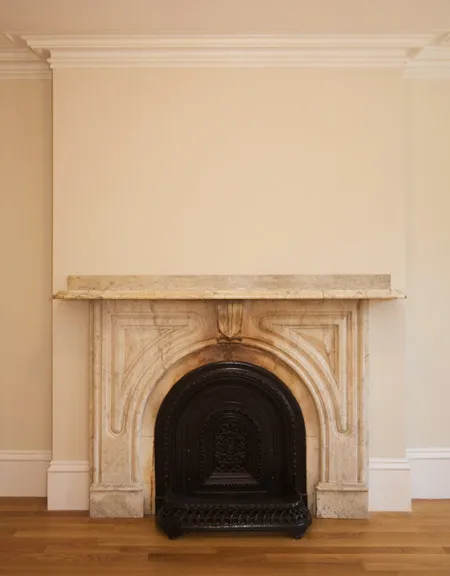 658 Massachusetts Ave, South End