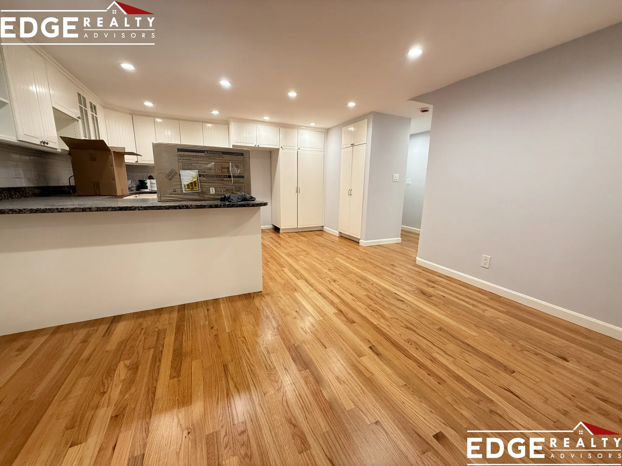 39 Englewood Ave, Brighton