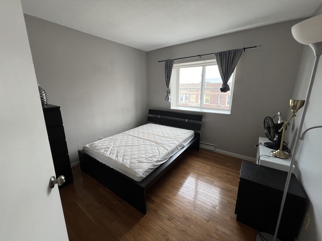 10 Scottfield Rd, Allston